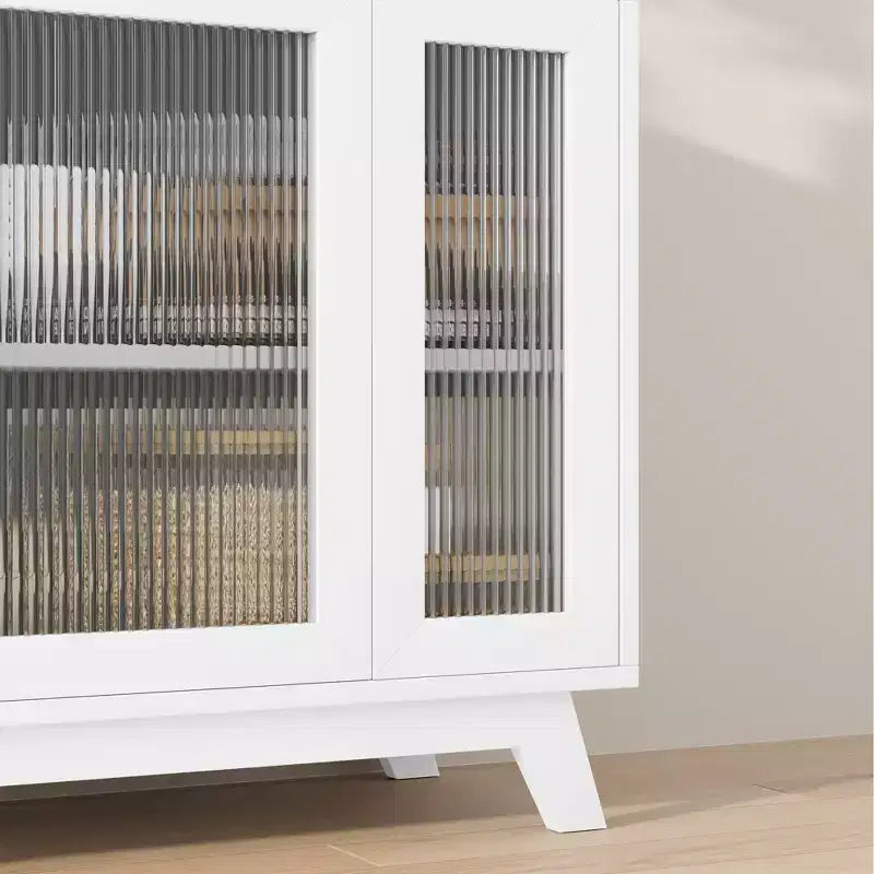 Credenza da 36 pollici con anta in vetro scanalato e ripiani regolabili
