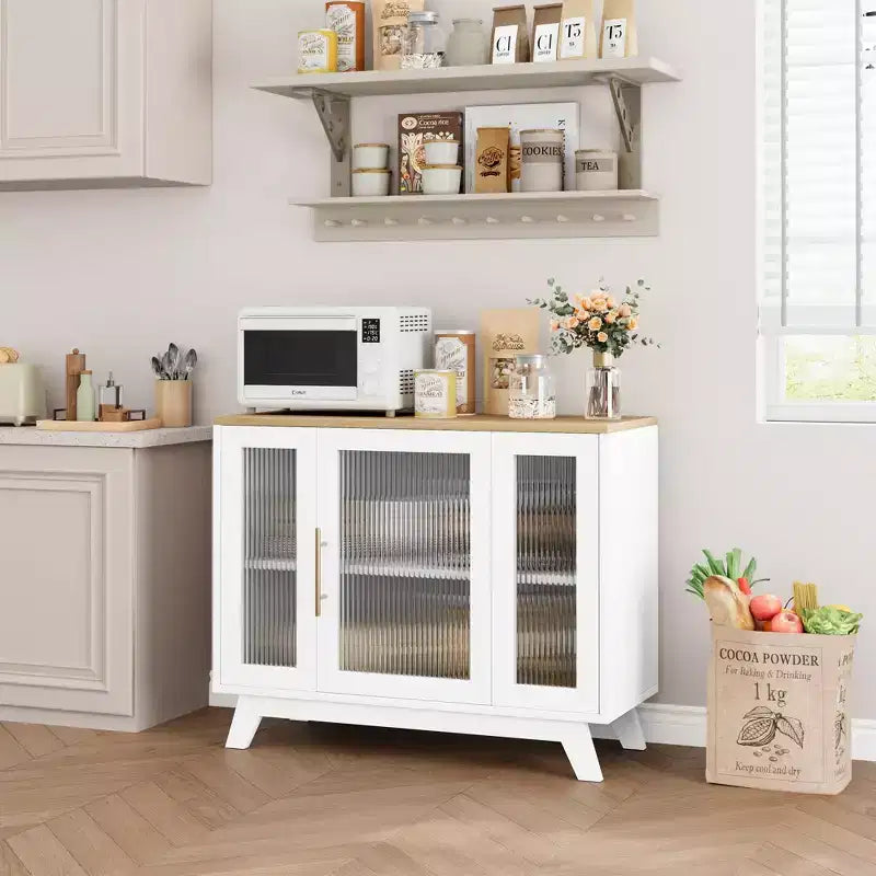 Credenza da 36 pollici con anta in vetro scanalato e ripiani regolabili