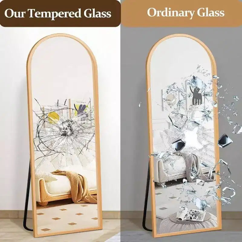 Specchio intero ad arco con cornice in alluminio