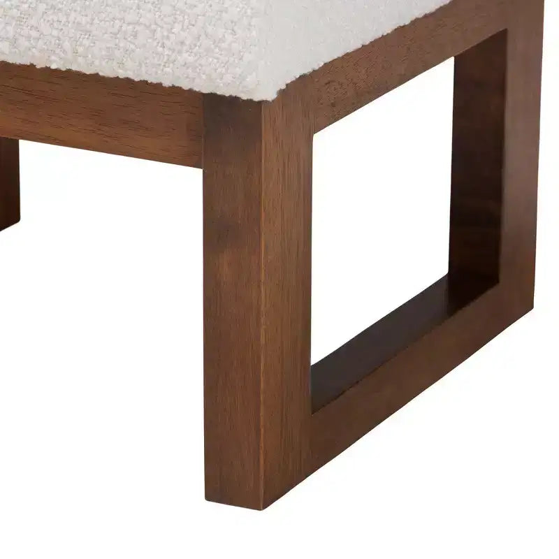Ottoman in bouclé Mid-Century con struttura in legno di gomma